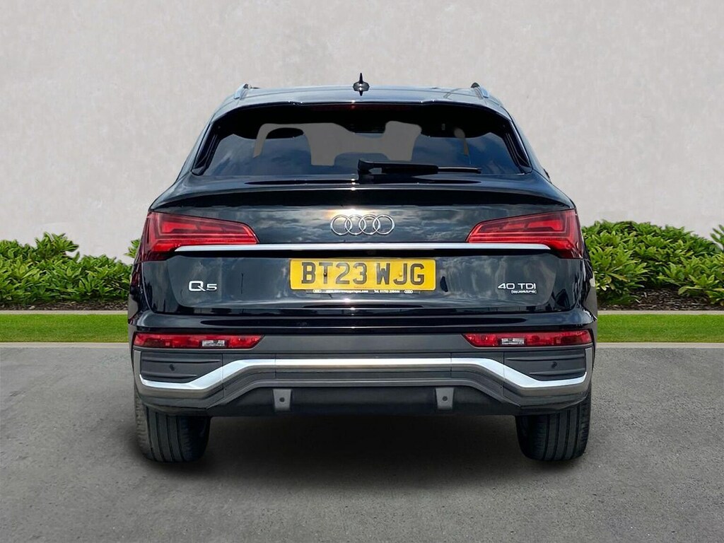 Audi Q5 40 Tdi Quattro S Line S Tronic BT23WJG Black #4