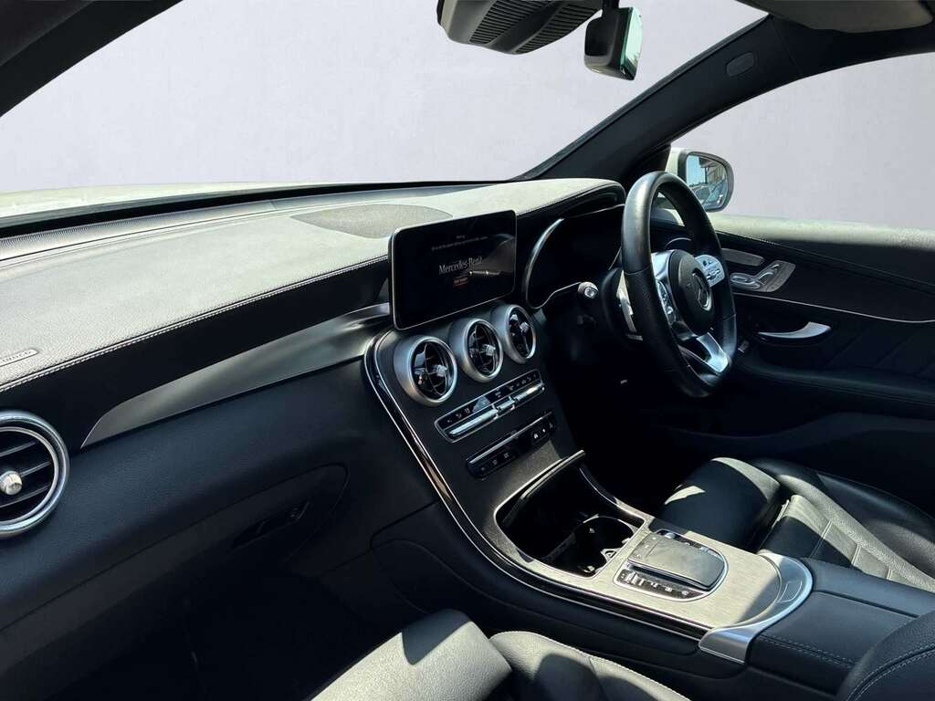 Mercedes-Benz GLC Class Glc 300D 4Matic Amg Line Prem Plus 9G-tronic White #6
