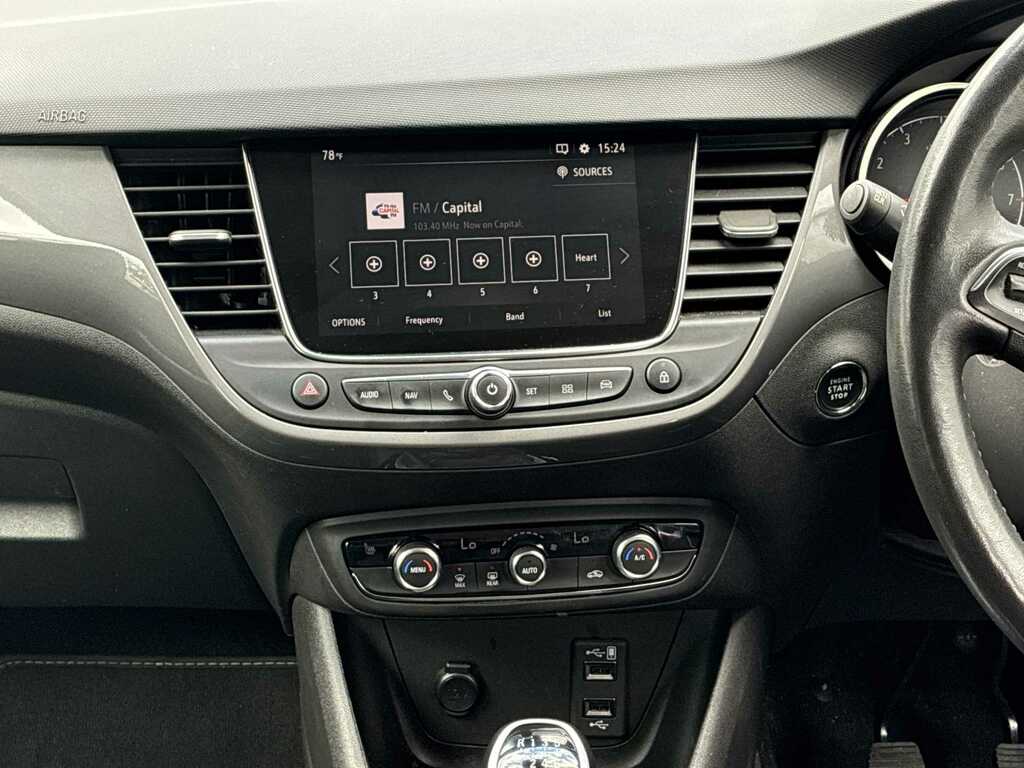 Vauxhall Crossland Elite Edition Orange #11