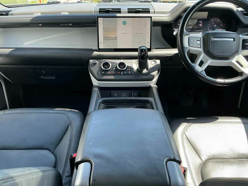 Land Rover Defender 110 Defender Se D Mhev White #13