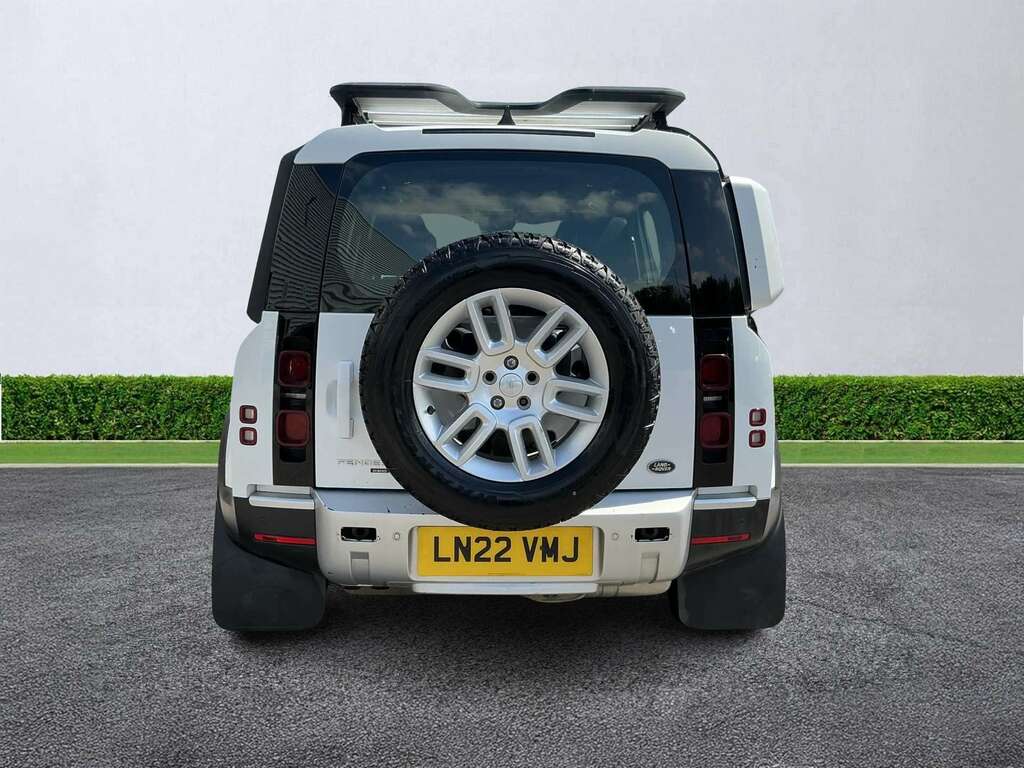 Land Rover Defender 110 3.0 D300 Hse 110 White #6