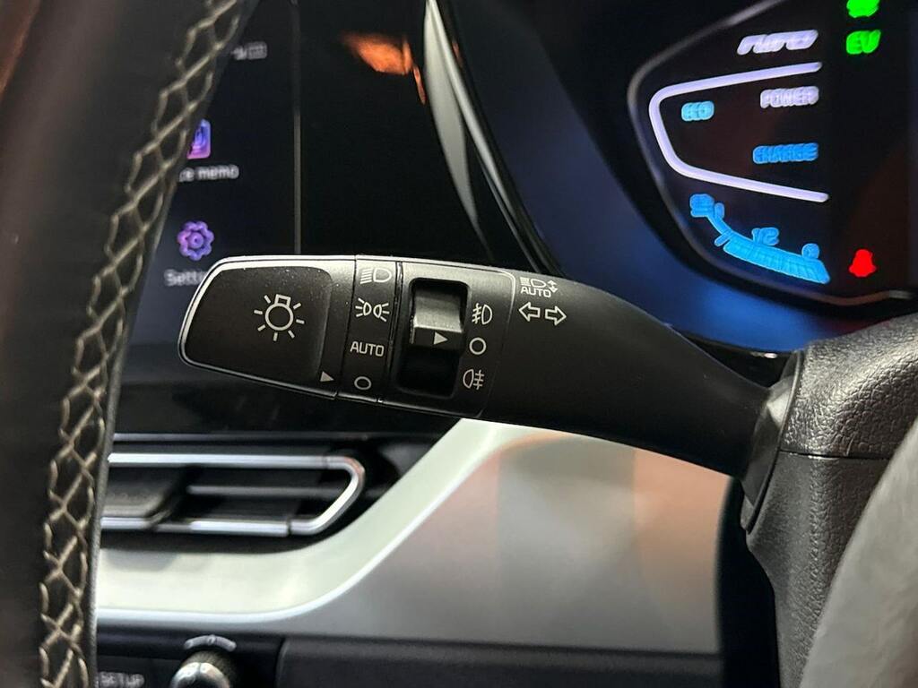 Kia Niro 1.6 Gdi Hybrid 2 Dct White #27