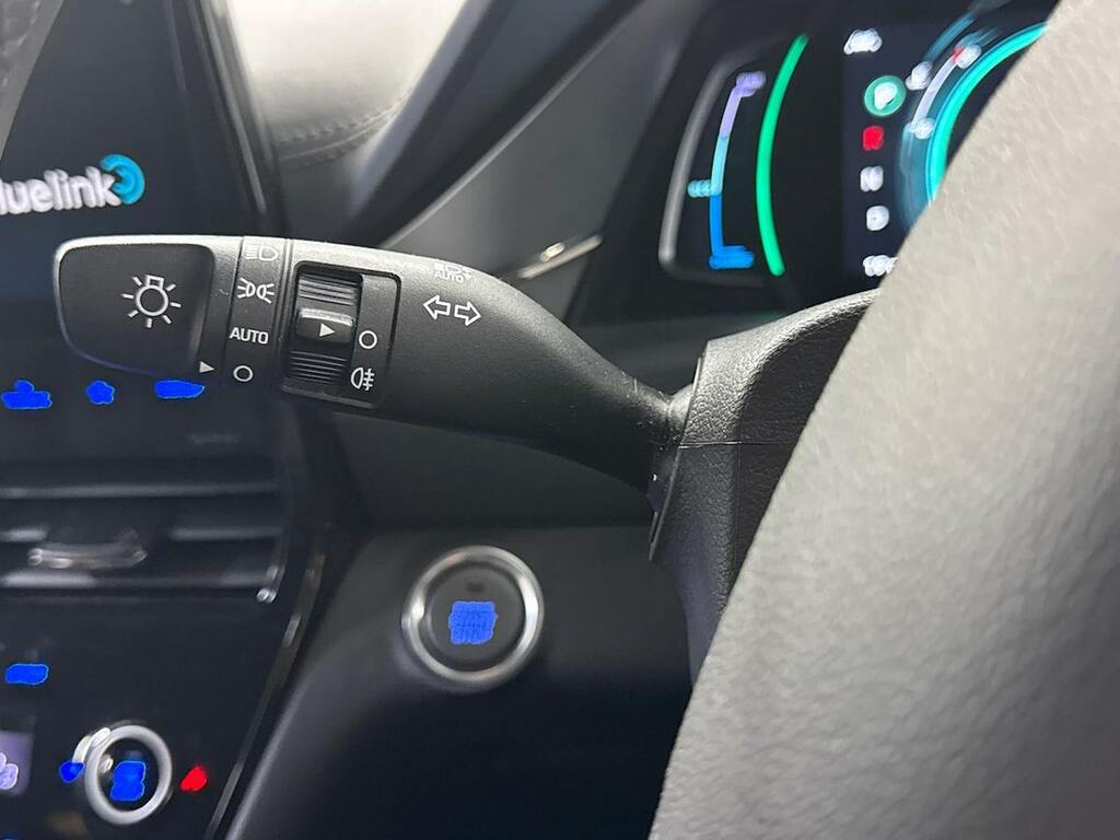 Hyundai Ioniq Hatchback Black #26
