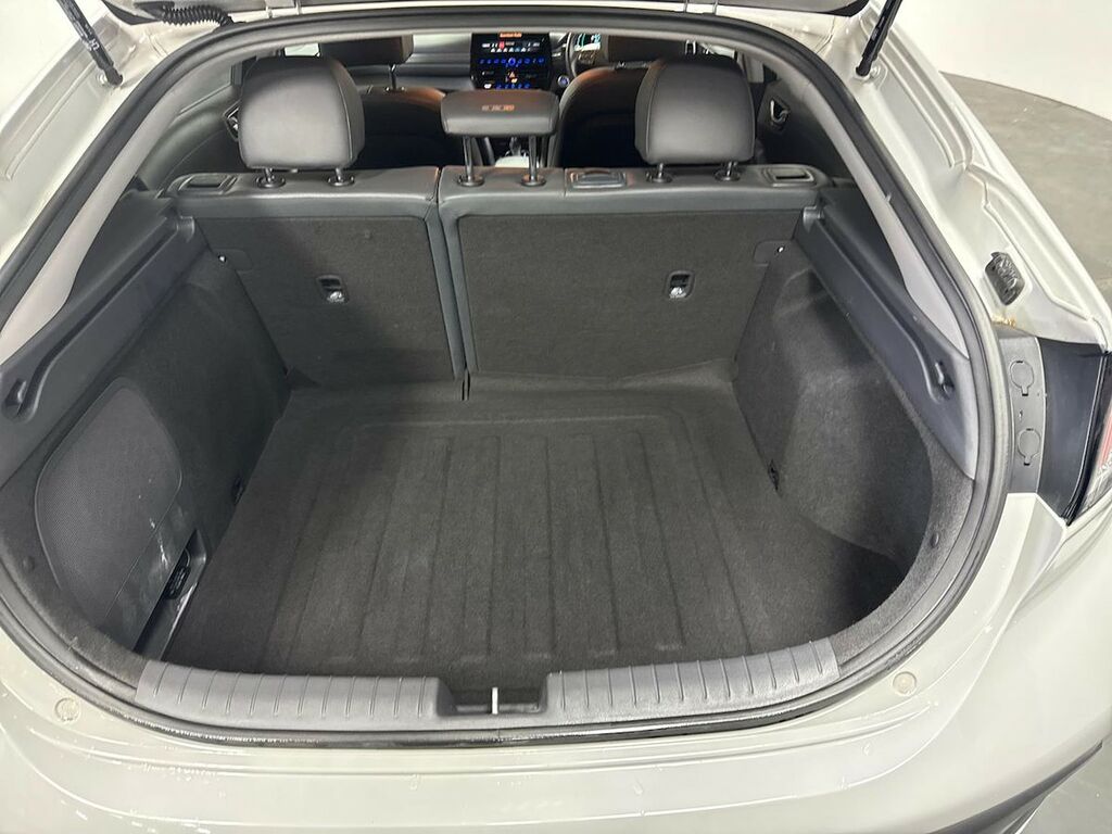 Hyundai Ioniq Hatchback Black #17