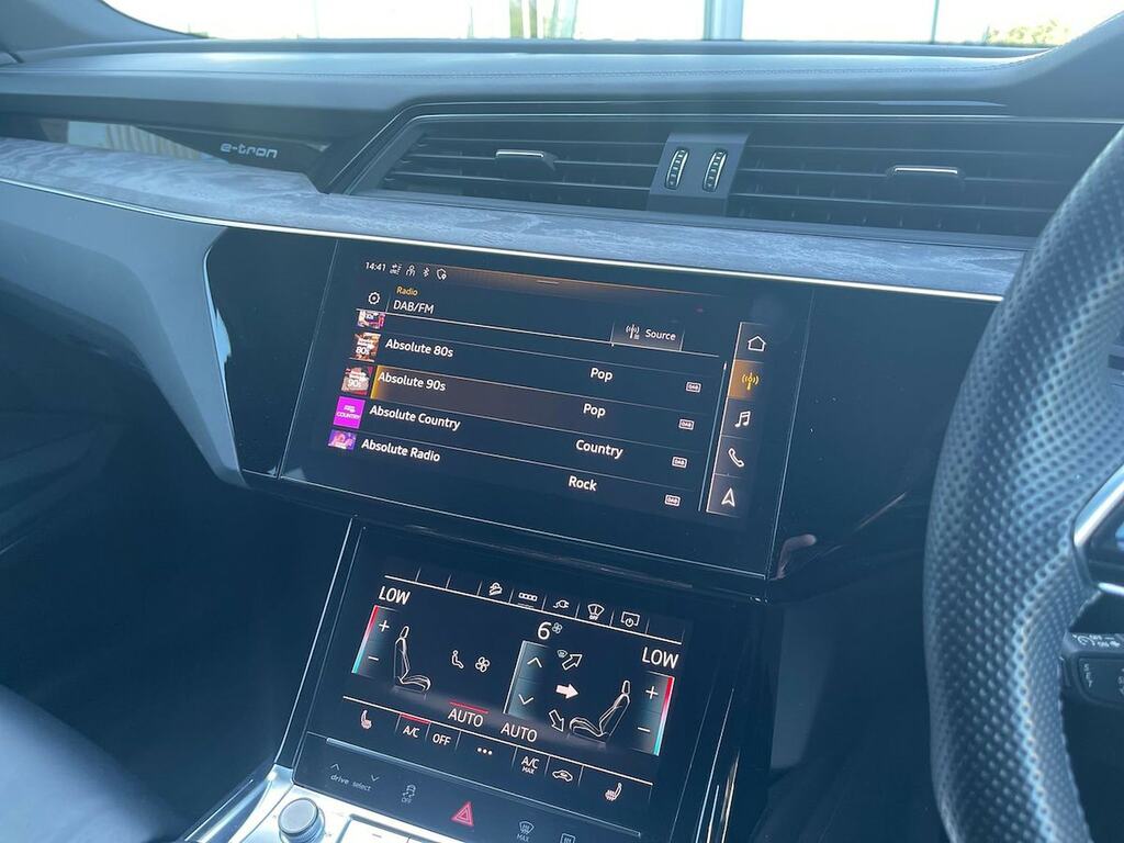 Audi E-tron Technik 50 Quattro 230,00 Kw Black #25