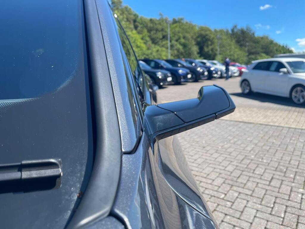Audi E-tron Technik 50 Quattro 230,00 Kw Black #38