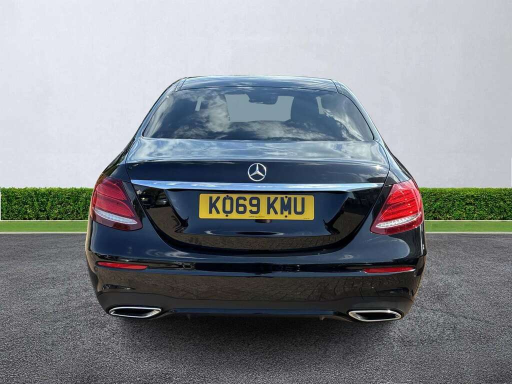 Mercedes-Benz E Class E220d Amg Line Night Edition 9G-tronic Black #4