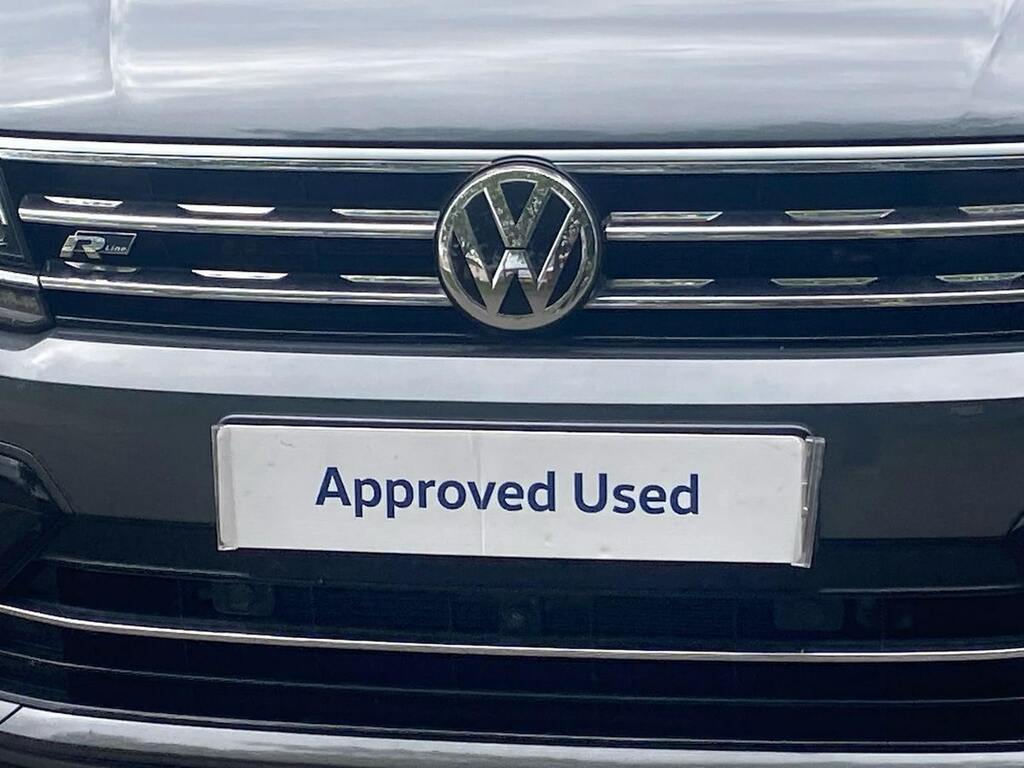 Volkswagen Tiguan Match Black #32