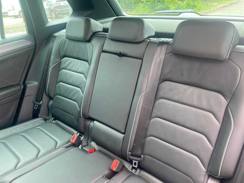 Volkswagen Tiguan Match Black #16