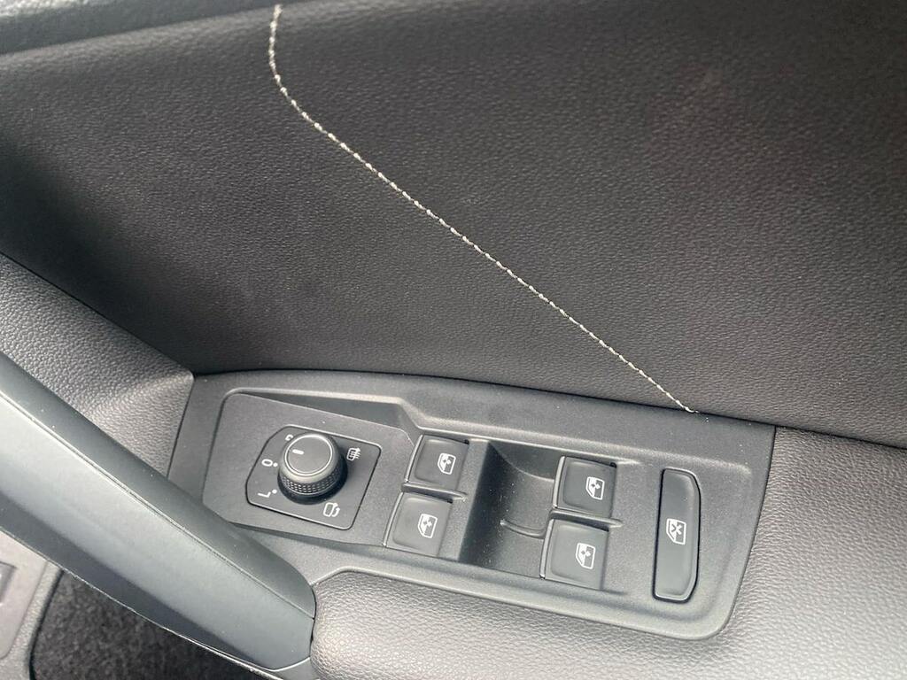Volkswagen Tiguan Match Black #21