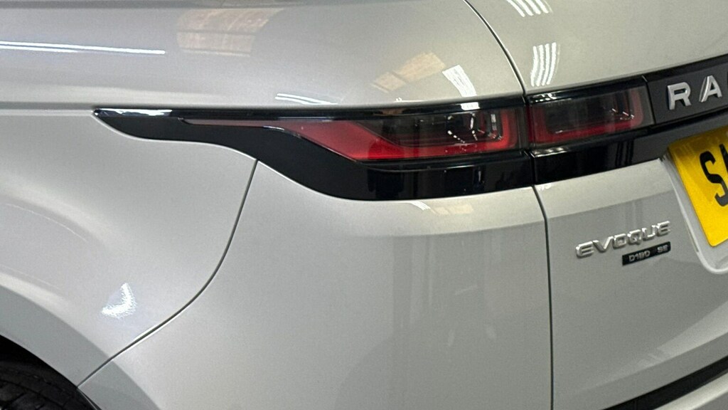 Land Rover Range Rover Evoque 2.0 Standard 148 Bhp Black #19