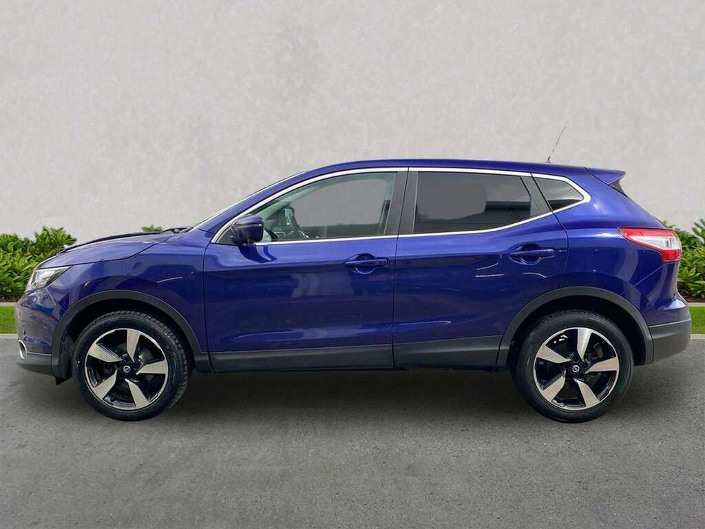 Nissan Qashqai 1.2 Dig-t Acenta Xtronic Hatchback #19