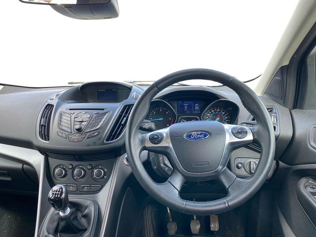 Ford Kuga 1.5 T Ecoboost Zetec 201616 Red #9