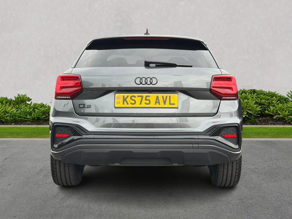 Audi Q2 35 Tfsi Black Edition S Tronic Tech KS75AVL Grey #4