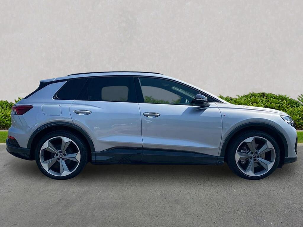 Audi Q4 E Tron 210Kw 45 82Kwh Black Edition Tech Pack KM75CYT Silver #3