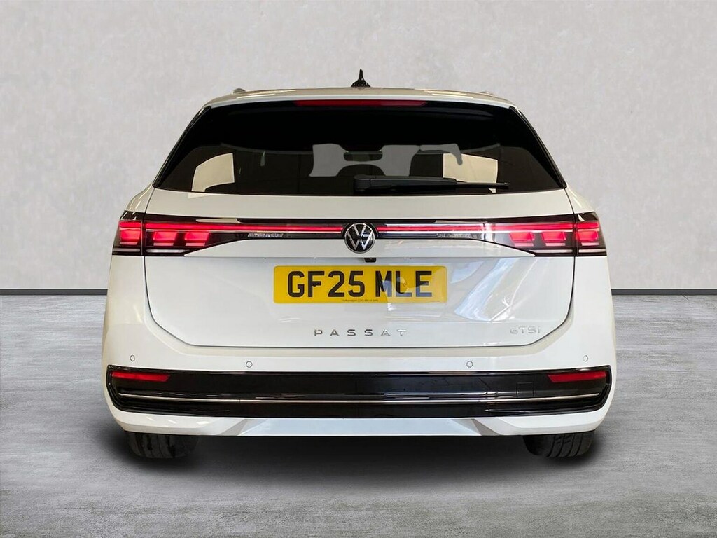 Volkswagen Passat 1.5 Etsi Mhev Elegance Estate Hybrid Ds GF25MLE White #3