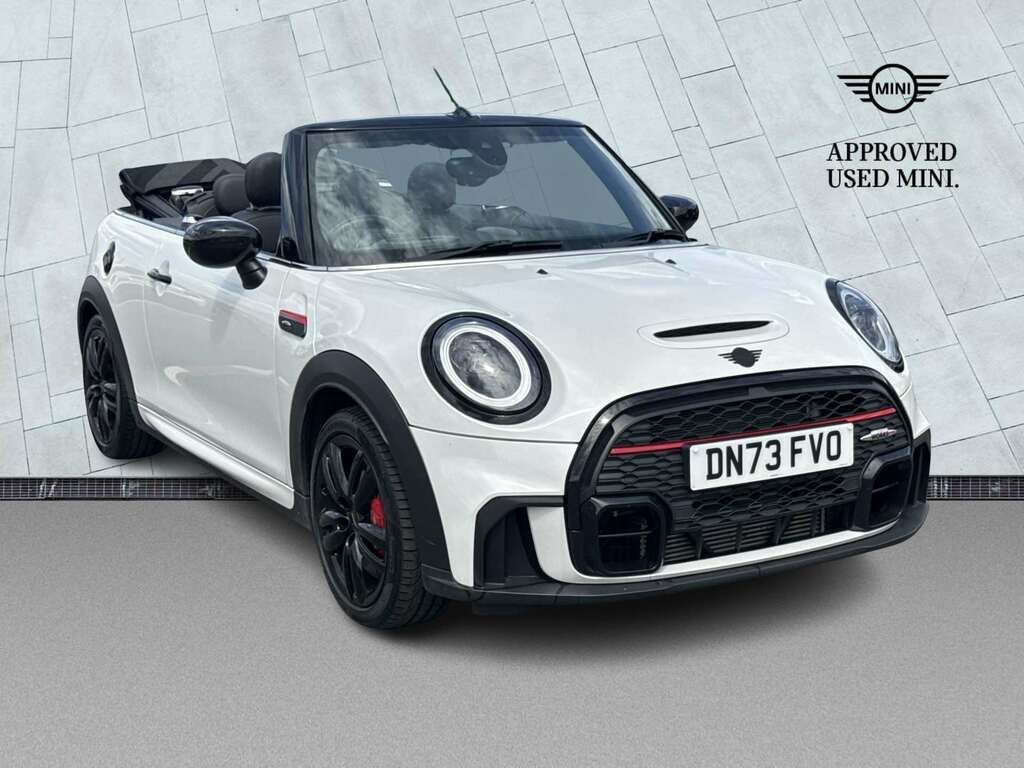 Mini Convertible 2.0 John Cooper Works Premium White