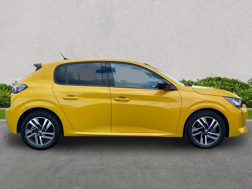Peugeot 208 1.2 Puretech 100 Allure Premium Yellow #3