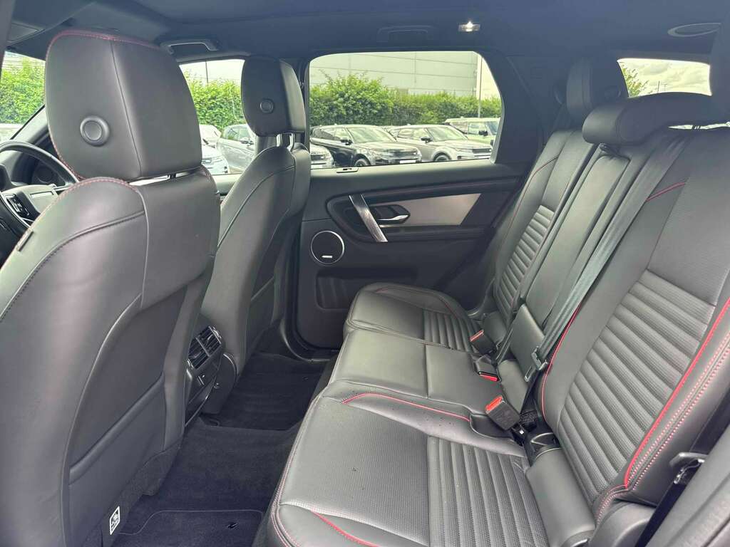 Land Rover Discovery Sport 1.5 P300e R-dynamic Hse 5 Seat Red #4