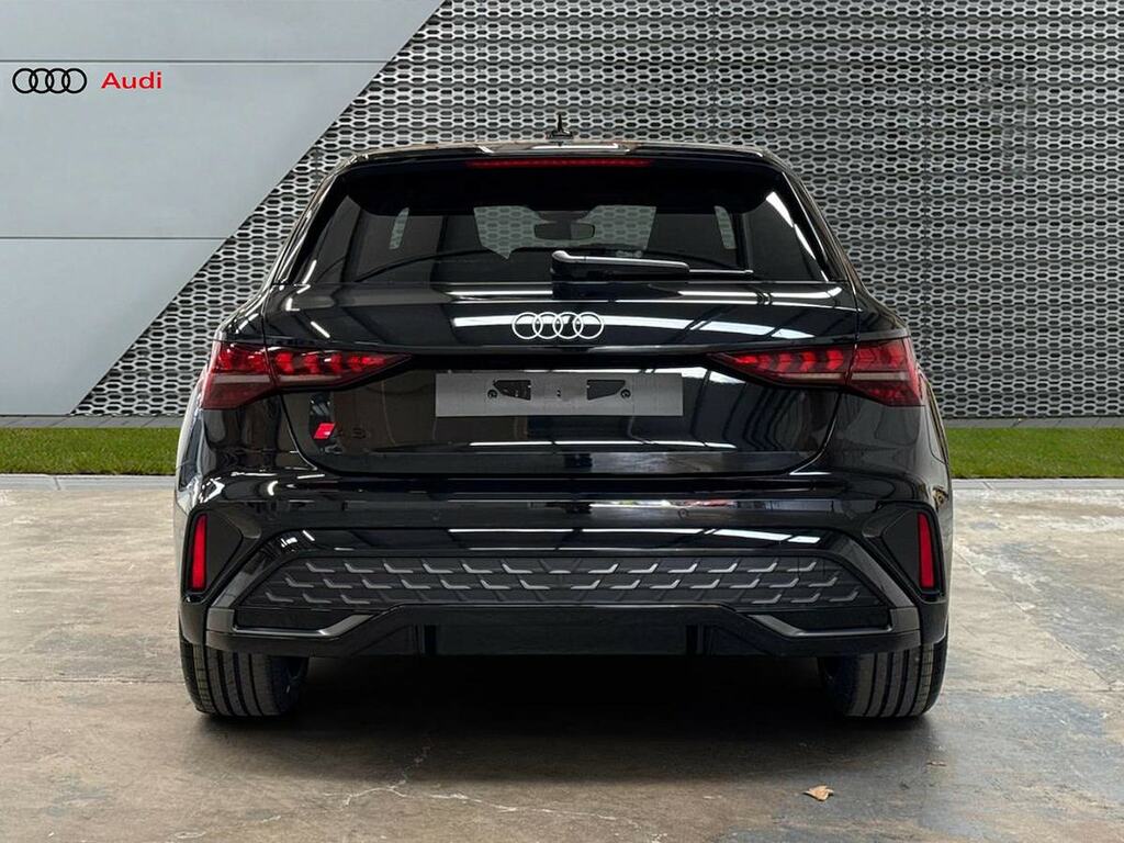 Audi A3 1.5 Tfsi 150 S Line ND75YZY Black #4