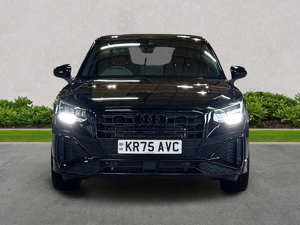 Audi Q2 1.5 Tfsi Cod 35 Black Edition Suv S Tro KR75AVC Black #5
