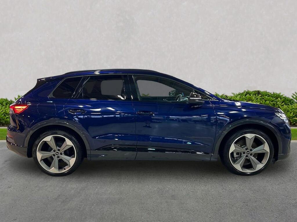 Audi Q4 E Tron 45 Black Edition Suv Quattro 82K KY25CFV Blue #3