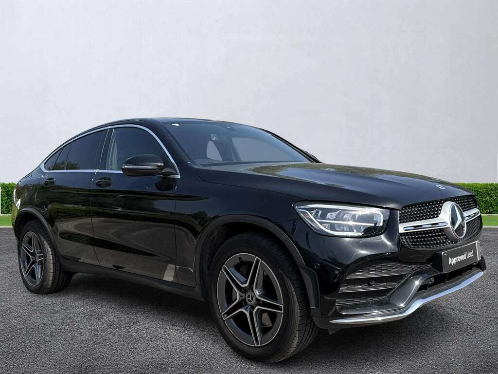 Mercedes-Benz GLC Class Glc 300 4Matic Amg Line 9G-tronic Black