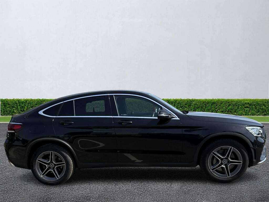 Mercedes-Benz GLC Class Glc 300 4Matic Amg Line 9G-tronic KS23LRZ Black #3