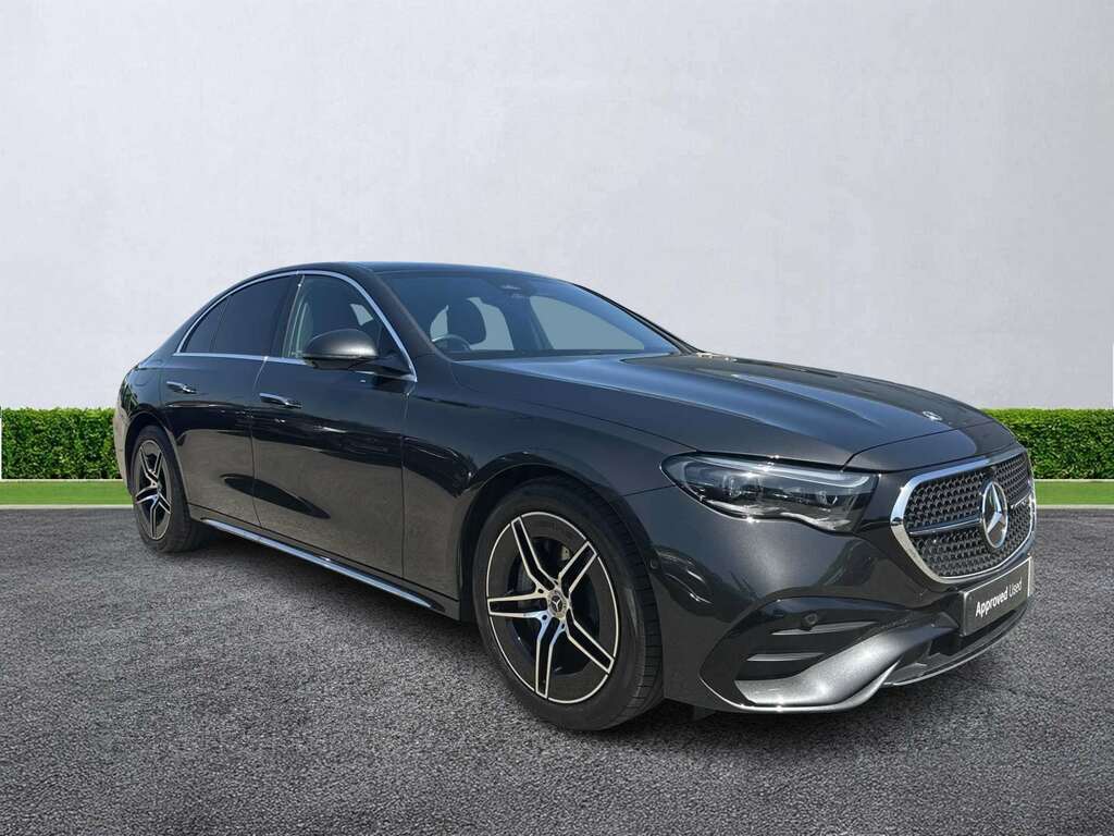 Mercedes-Benz E Class E220d Amg Line Premium 9G-tronic Pan Roof Grey