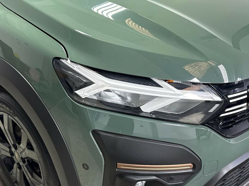 Dacia Jogger 1.0 Tce Extreme Green #28