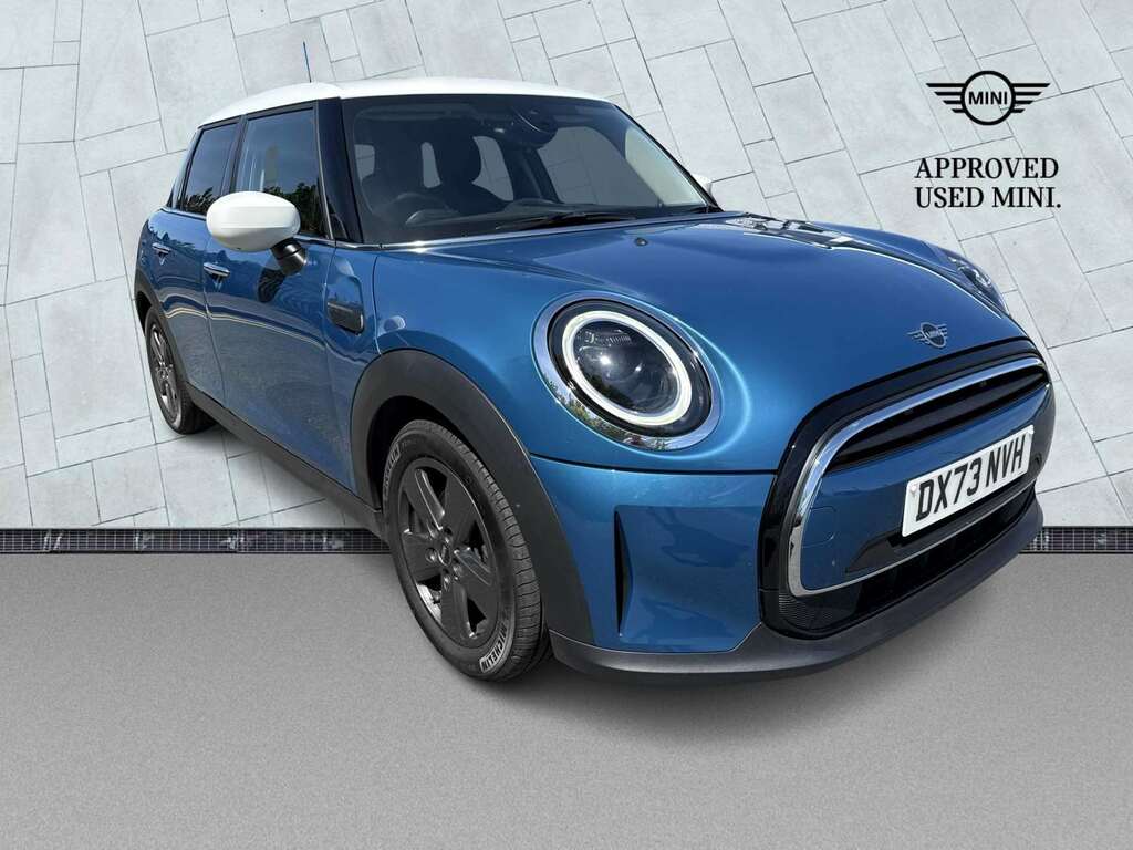 Mini Hatch 1.5 Cooper Classic Premium Blue