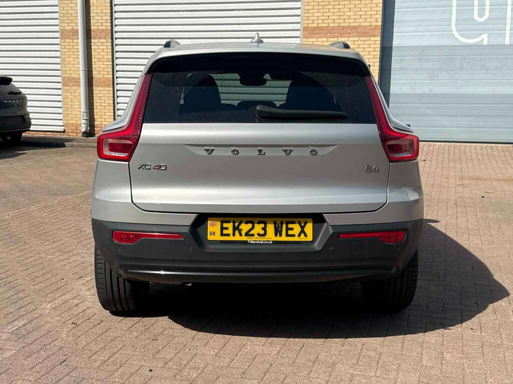 Volvo XC40 2.0 B4p Ultimate Dark Silver #4