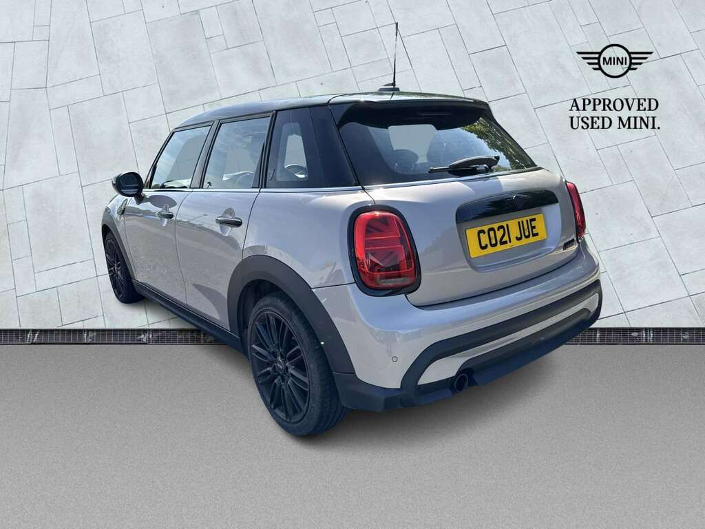 Mini Hatch 1.5 Cooper Exclusive Grey #2