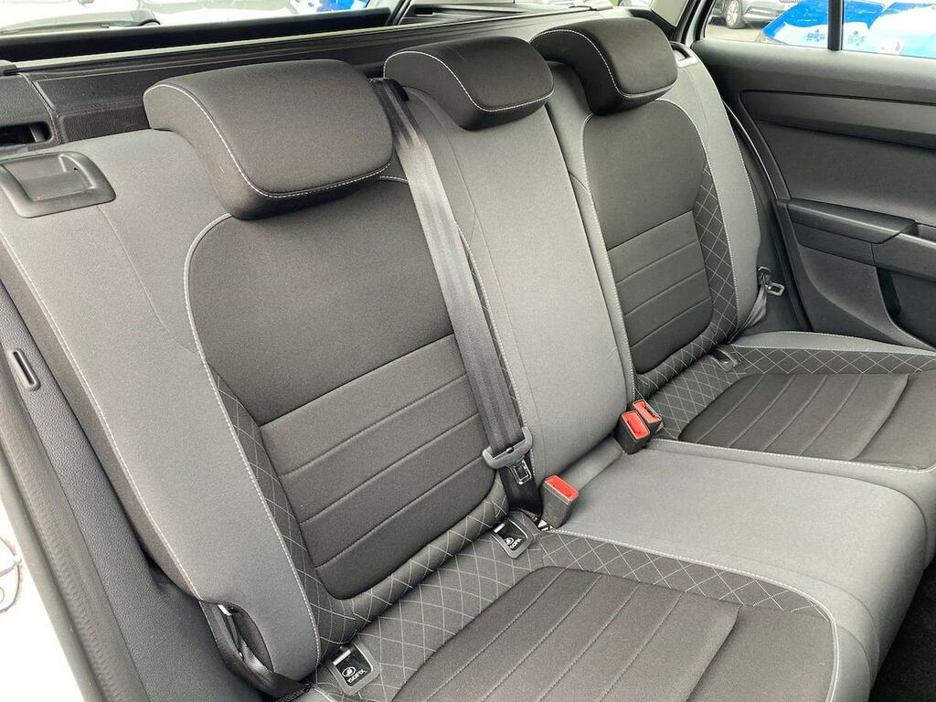 Skoda Fabia 1.0 Tsi Colour Edition 95Ps 5-Dr Hatchback #16