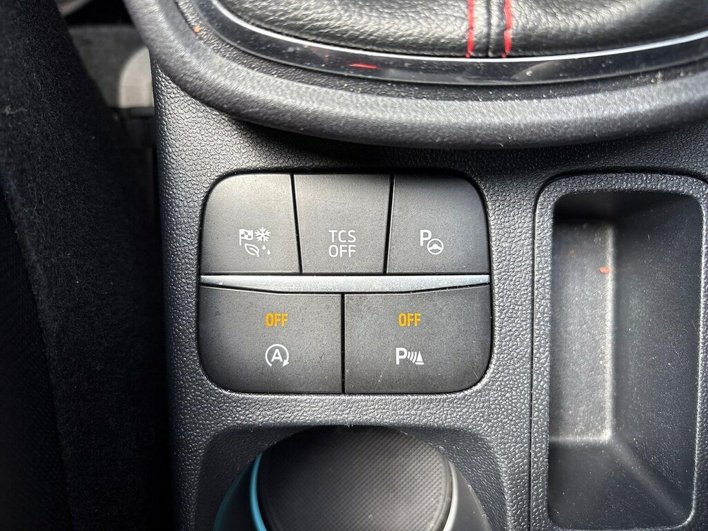Ford Puma 1L Titanium Red #36