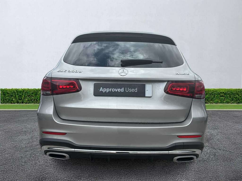 Mercedes-Benz GLC Class Glc 300D 4Matic Amg Line Premium 9G-tronic Silver #4