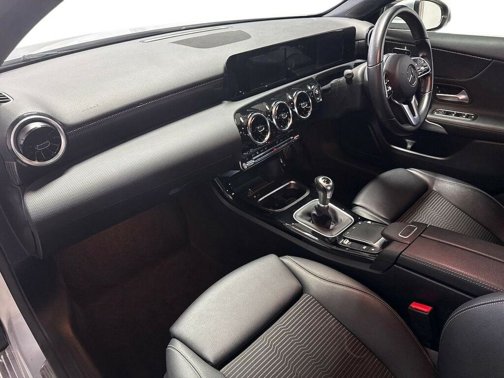 Mercedes-Benz A Class Hatchback Black #7