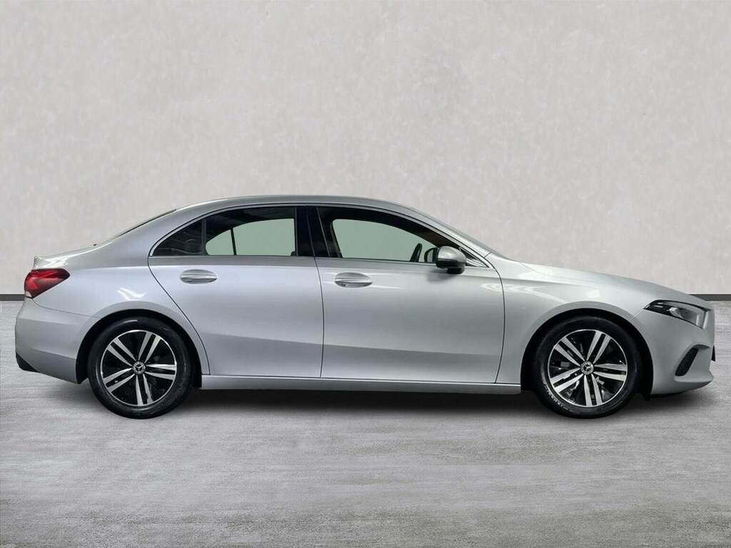Mercedes-Benz A Class Hatchback Black #3