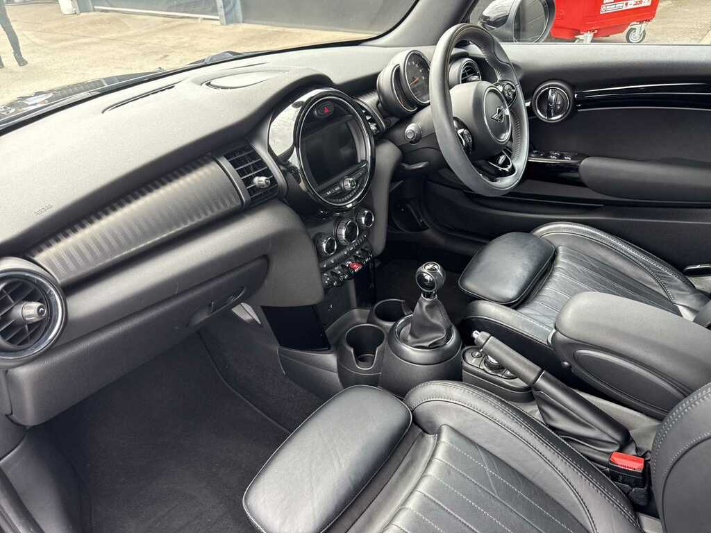 Mini Convertible Cooper S Sport Steptronic Euro 6 Red #7