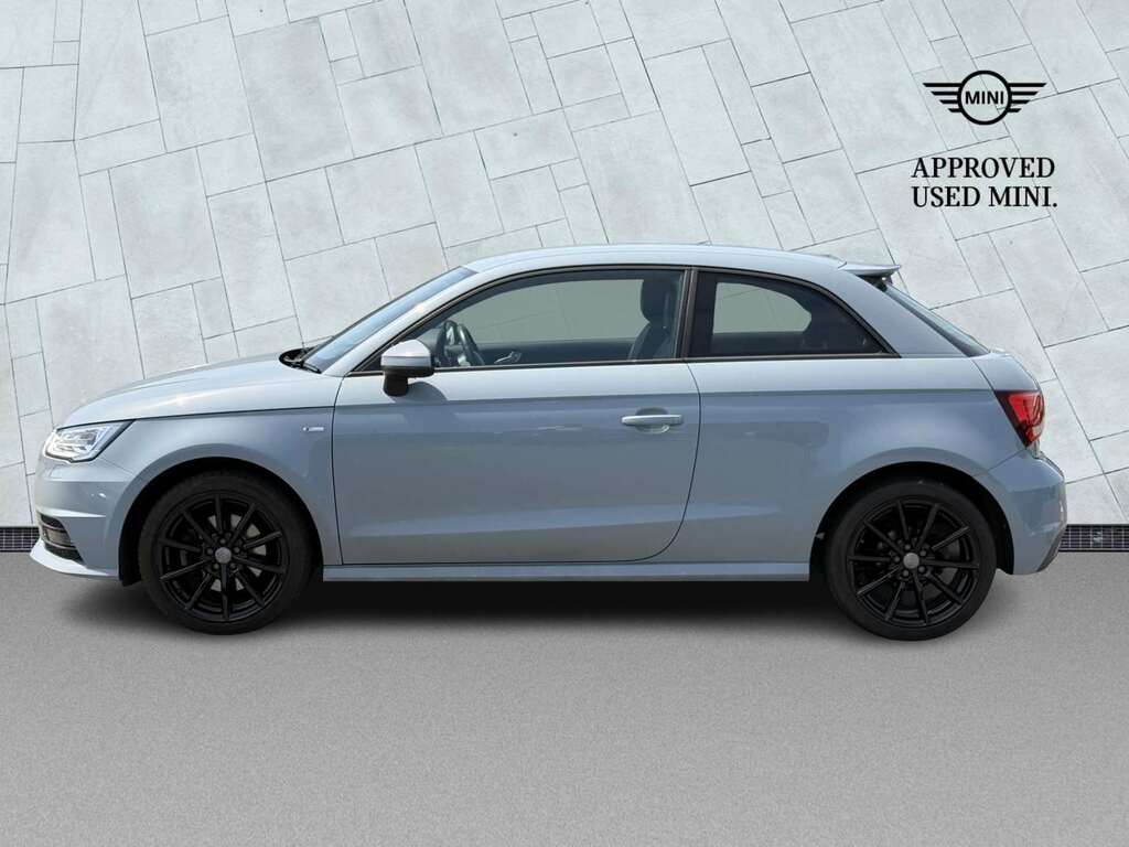 Audi A1 Sport 1.0 Tfsi 95 Ps 5-Speed Blue #19
