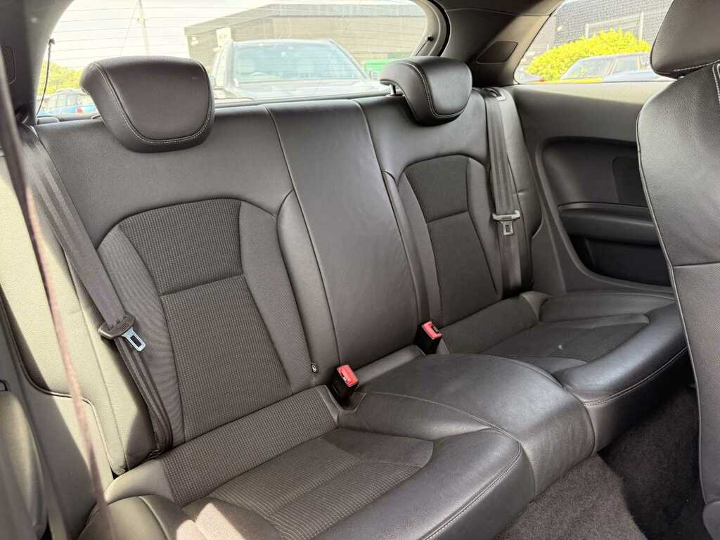 Audi A1 Sport 1.0 Tfsi 95 Ps 5-Speed Blue #16