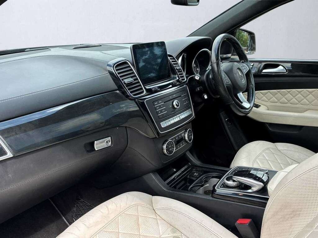 Mercedes-Benz GLE Coupe Amg Line Blue #7