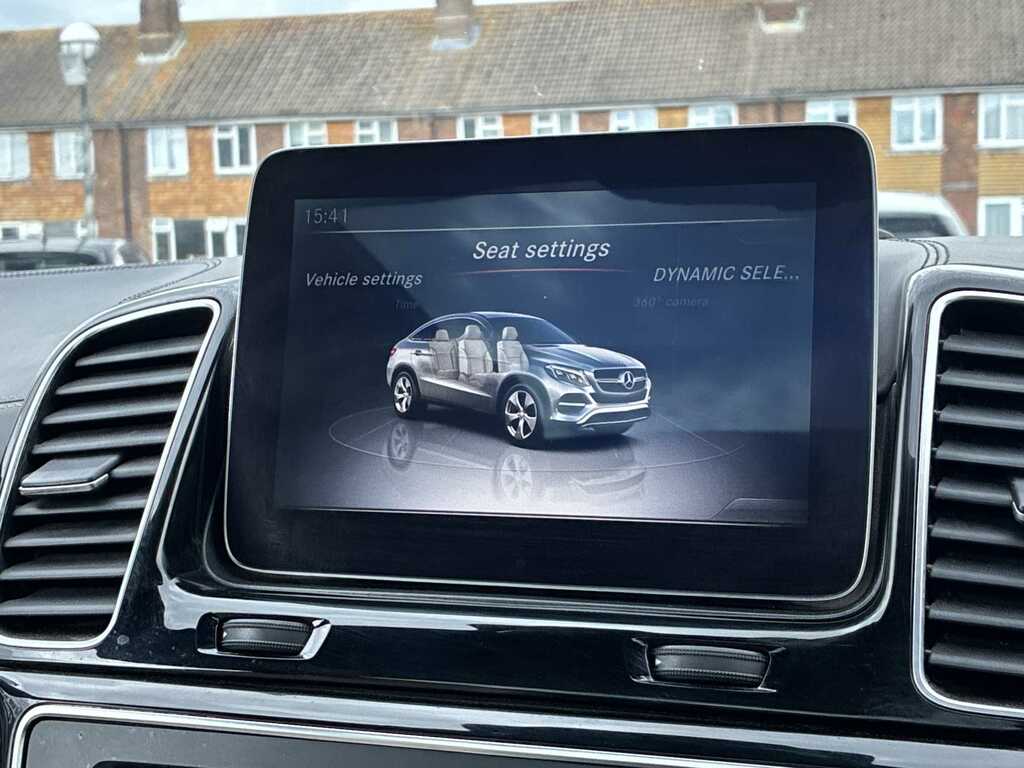 Mercedes-Benz GLE Coupe Amg Line Blue #38
