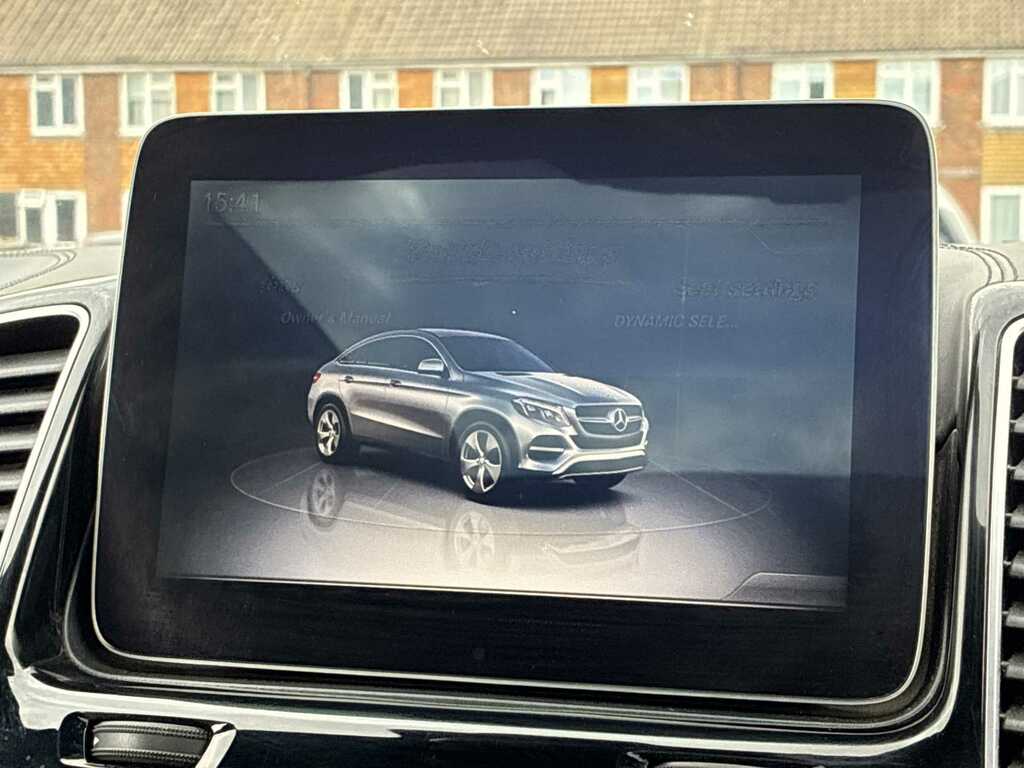 Mercedes-Benz GLE Coupe Amg Line Blue #37