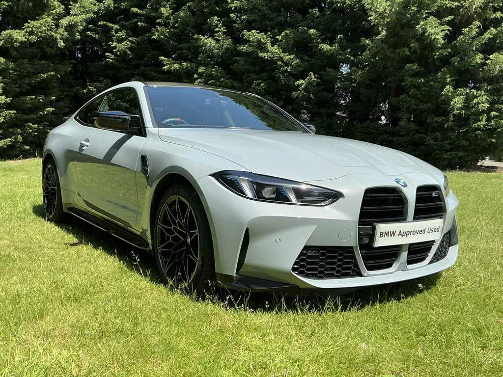 BMW M4 M4 Xdrive 530 Competition M Step Grey