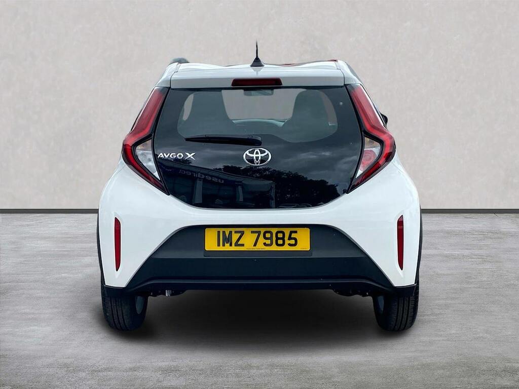 Toyota Aygo X 1.0 Vvt-i Pure Hatchback Euro 6 White #4