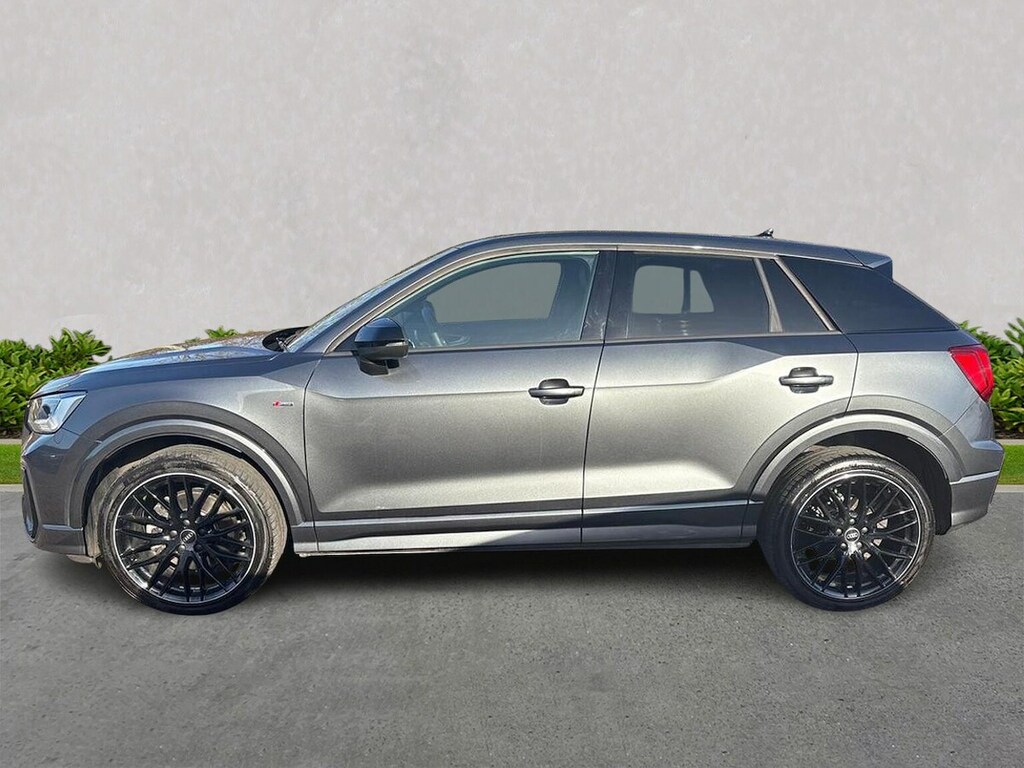 Audi Q2 35 Tfsi Black Edition S Tronic Grey #6