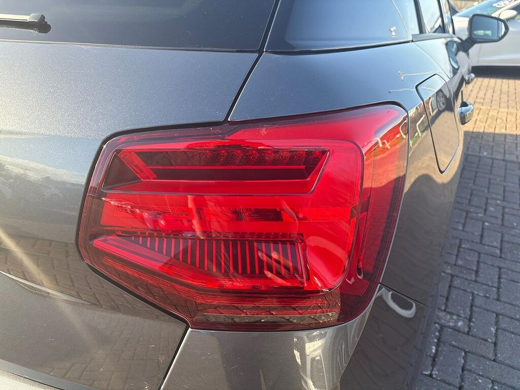Audi Q2 Sport 30 Tfsi 116 Ps 6-Speed Grey #13