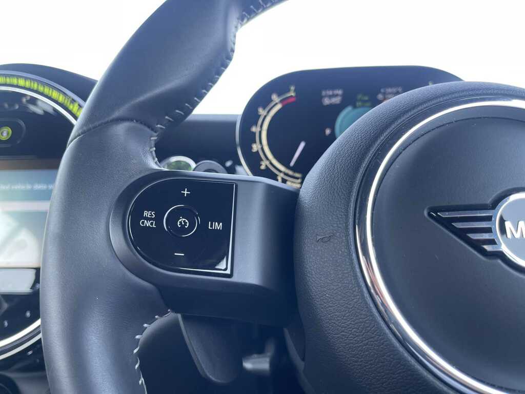 Mini Convertible 1.5 Cooper Exclusive Premium Plus Yellow #23