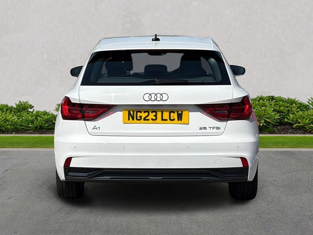 Audi A1 1.0 Tfsi 25 Sport Sportback Euro NG23LCW White #4